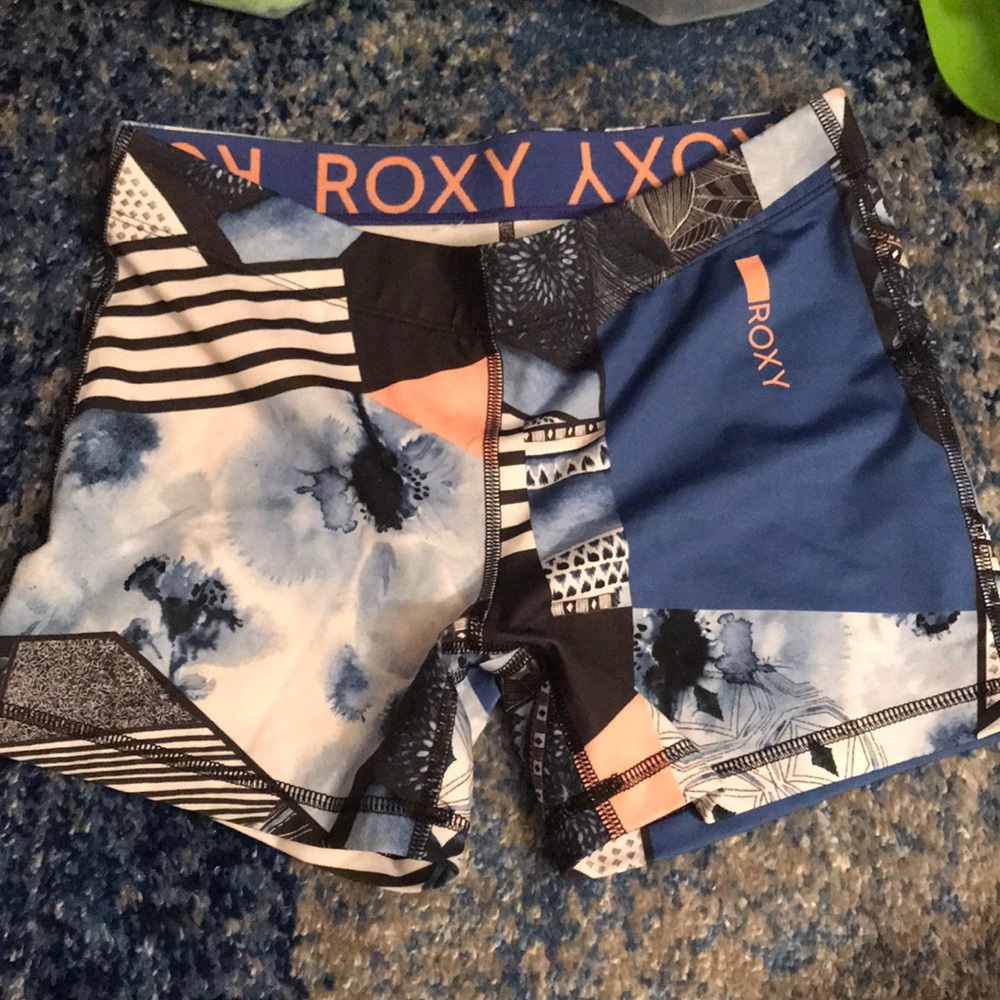 Roxy spandex